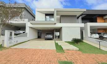 Imagem 2: Casa com 3 suítes a Venda no Condomínio Brisas Jundiaí, bairro Jardim Samambaia Em Jundiaí