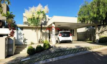 Imagem: Casa térrea à venda no condomínio Bosque