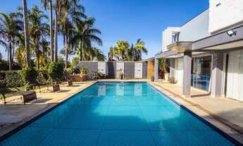 Imagem 2: Casa à Venda no Condomínio terras do Itaici em Indaiatuba - SP