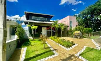 Imagem: Casa à Venda no Condomínio Village Santa