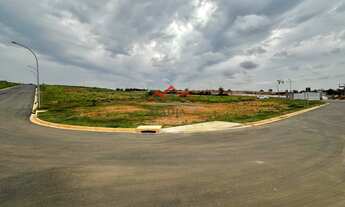 Imagem 3: Terreno a venda no condomínio fechado Applausi Villaggio Engordadouro em Jundiaí-SP!