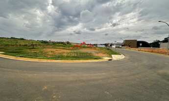 Imagem 2: Terreno a venda no condomínio fechado Applausi Villaggio Engordadouro em Jundiaí-SP!