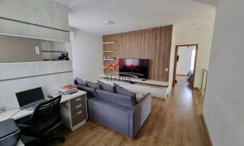 Imagem 7: Casa com 3 suítes e área gourmet, à venda no Bosque dos Jatobás