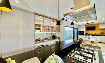 Imagem: Casa moderna, 4 suítes e piscina, no condomínio