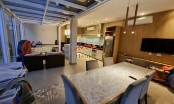 Imagem: Casa com 3 suítes e área gourmet, à venda