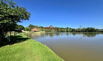 Imagem: SÍTIO AMPLO COM 36 MIL M², LAGO E ÁREA