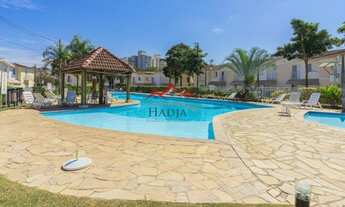 Imagem: Casa para venda com corredor no condomínio