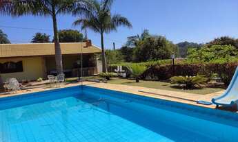 Imagem: Chácara de luxo com 5 quartos e 2 suítes