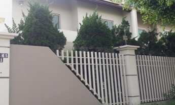 Imagem: SOBRADO RESIDENCIAL em CURITIBA - PR, BOM