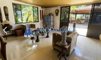 Imagem: Luxuosa mansão em condomínio para venda