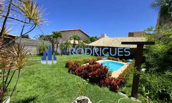 Imagem 5: Residência Imponente no Centro de Lauro de Freitas-BA: 3 Quartos, 1 Suíte, 1 Sala, 3 Banhe