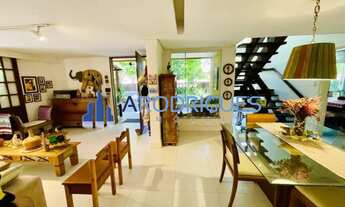 Imagem 6: Casa em Condomínio de Alto Padrão em Jaguaribe, Salvador-BA: 6 Quartos, 2 Suítes, 3 Salas