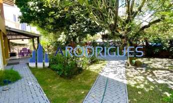 Imagem 5: Casa em Condomínio de Alto Padrão em Jaguaribe, Salvador-BA: 6 Quartos, 2 Suítes, 3 Salas