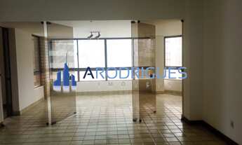 Imagem 5: Aluguel de Apartamento de Luxo na Graça, Salvador-BA: 319m² de Puro Conforto e Elegância!