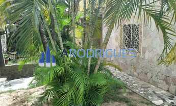 Imagem 2: LAURO DE FREITAS OPORTUNIDADE: Casa à venda no Centro com 3 quartos, 1 suíte, 960m² e 6 va