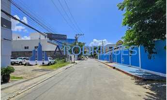 Imagem: Terreno á Venda em Lauro de Freitas 1.000m²