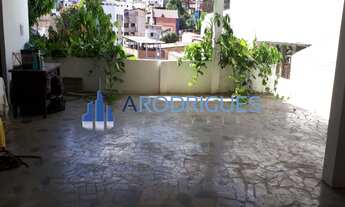 Imagem 5: Linda casa à venda no Condomínio Quinta do Candeal, 4/4 com 2 suítes, nascente!