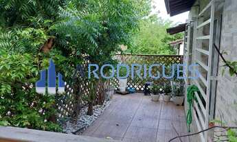 Imagem 3: Casa exclusiva em Abrantes: 3 quartos, 1 suíte, piscina e segurança 24h! Venha conhecer!