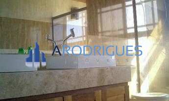 Imagem 2: Casa de praia na linha verde, Abrantes com 4 suítes