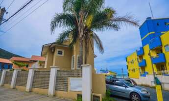 Imagem: Casa duplex na quadra do mar com vista privilegiada!