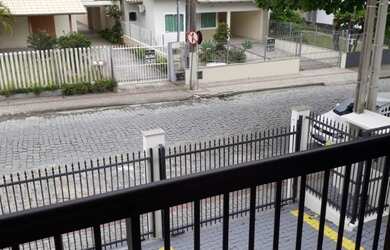 Imagem 4: Apartamento de 3 dormitórios a 200 m da praia de Bombas