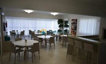 Imagem 5: Apartamento mobiliado à venda em condomínio com piscina, academia e sala de jogos!