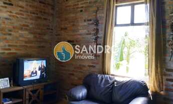 Imagem 5: Casa com Piscina e Pátio Amplo à Venda no Mariscal, Bombinhas/SC!