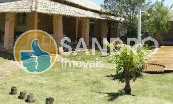 Imagem 2: Casa com Piscina e Pátio Amplo à Venda no Mariscal, Bombinhas/SC!