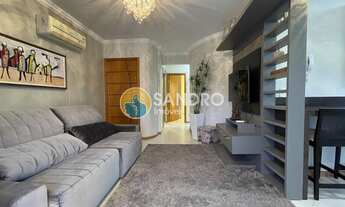 Imagem 3: Apartamento à Venda em Bombinhas - 2 Quartos com Suíte e Churrasqueira!