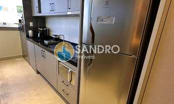 Imagem 3: Flat À Venda Em Bombinhas - A 170m da Praia de Bombas, Prédio com Piscina, Churrasqueira e