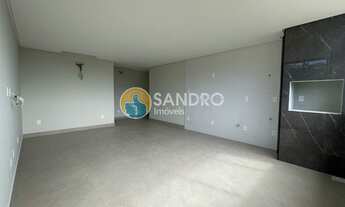 Imagem 6: Flat à Venda em Bombas - Prédio com Piscina Aquecida!