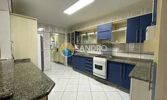 Imagem 3: Apartamento Amplo com Vista Mar à Venda em Bombas - 138m², 3 Quartos e 2 Vagas