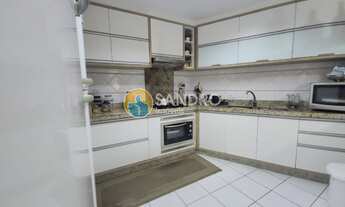 Imagem 6: Triplex com 3 Suítes e Jacuzzi à Venda na Quadra Mar de Bombas ? Vista Mar e Condomínio co