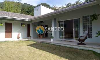 Imagem: Casa a apenas 100m da Praia da Conceição