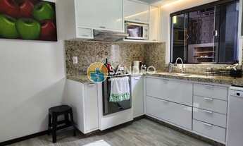 Imagem 7: Casa Mobiliada à Venda em Bombinhas-SC: 3 Quartos, 2 Banheiros, 3 Vagas, 180m²