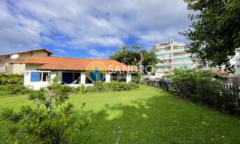 Imagem: CASA NO COSTÃO DE BOMBAS!