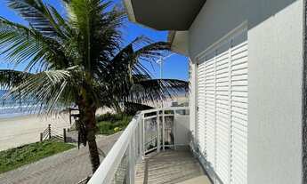 Imagem: Casa Beira-Mar com 4 Dormitórios à Venda