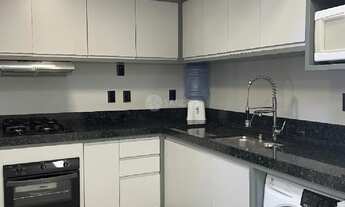 Imagem 6: Casa Beira-Mar com 4 Dormitórios à Venda em Bombinhas - Suíte, Acessibilidade e Churrasque