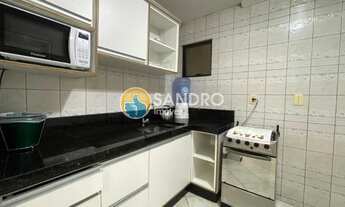 Imagem 3: Apto com excelente localização em condomínio fechado a apenas 80 metros da praia de Bombas