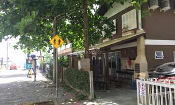 Imagem: Charmosa casa a 20 metros da praia de Bombas