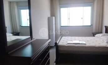 Imagem 7: Amplo apto com 2 quartos, Praia de Bombas