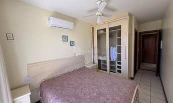 Imagem 6: Ampla Cobertura de 03 dormitórios, localizado 80 metros da praia de Bombas