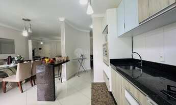 Imagem 4: Lindo amplo e confortável apto de 3 Dormitório, locação na praia de Bombas, próximo a comé