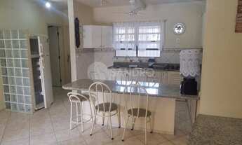 Imagem 5: Sobrado muito aconchegante, 2 dormitórios a poucos metros do mar de Mariscal, Bombinhas