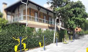 Imagem 2: Ampla casa Beira Mar, na praia de Bombas