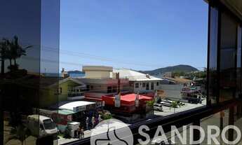 Imagem 3: Amplo e confortável apartamento com 03 quartos, apenas 50 metros da praia de Bombas