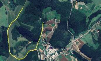 Imagem: ÁREA PARA VENDA, BAIRRO CAXAMBU, NA CIDADE