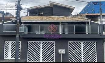 Imagem: CASA PARA VENDA COM PISCINA, LOCALIZADA