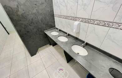 Imagem 6: SALA COMERCIAL PARA LOCAÇÃO, NA GALERIA GERMÂNICA, NA CIDADE DE CAMPO LIMPO PAULISTA