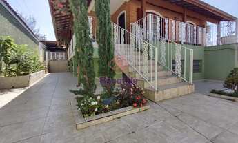 Imagem: CASA À VENDA, LOCALIZADA NO BAIRRO JARDIM